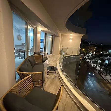 Appartamento Seabreeze Flat 4 By Homely Malta!
