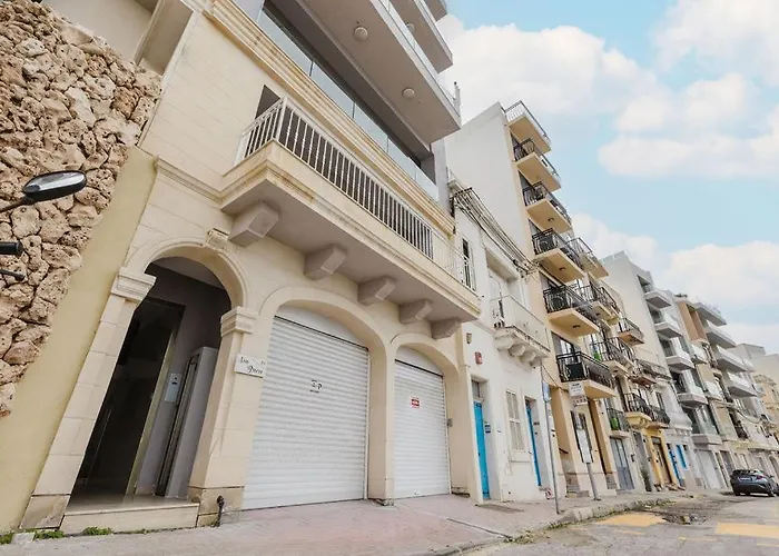 Seabreeze Flat 4 By Homely Malta! Lägenhet St. Paul's Bay