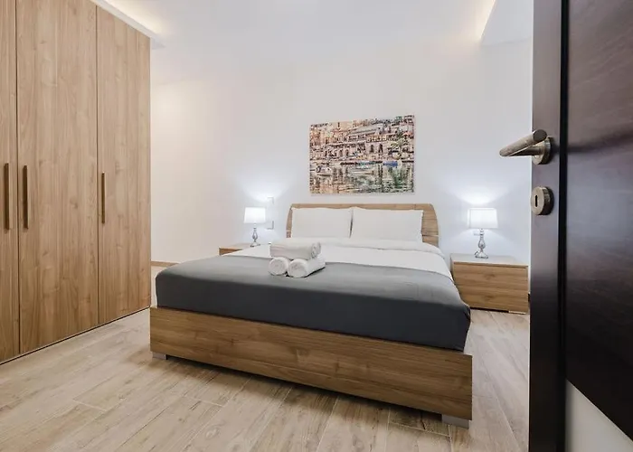 Seabreeze Flat 4 By Homely Malta! Lägenhet St. Paul's Bay