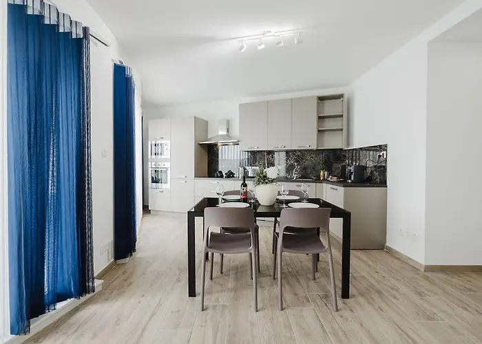 Seabreeze Flat 4 By Homely Malta! Lägenhet *