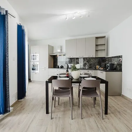 Seabreeze Flat 4 By Homely Malta! Daire *